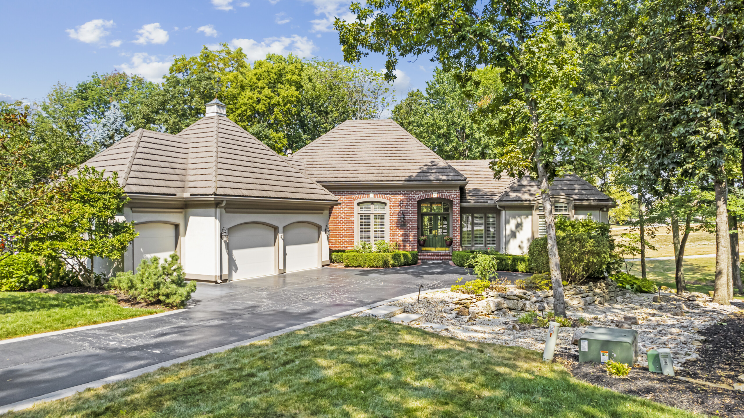 16740 S Village Drive - Malfer and Associates - Leawood Home for Sale