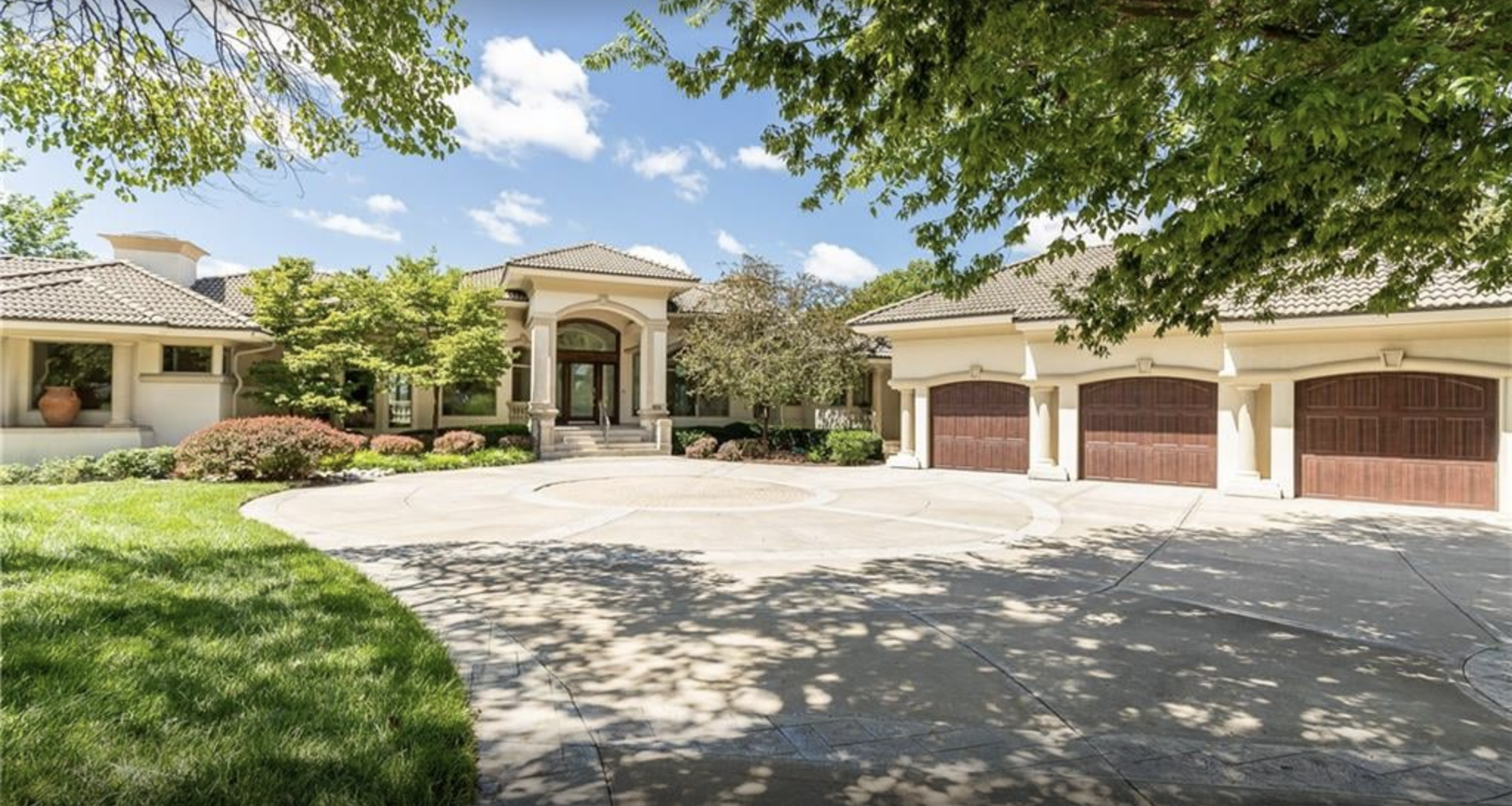 Cedar Creek Home for Sale - Kansas City - Greentree Court - Malfer & Associates
